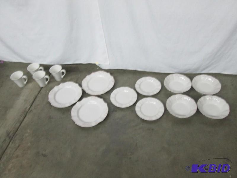 Baum Bros. Provence Dinnerware Set
