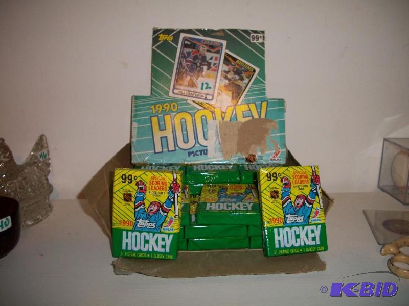 1990 Topps Hockey Box 22 Packs Unopened - 32 Cards per Pack