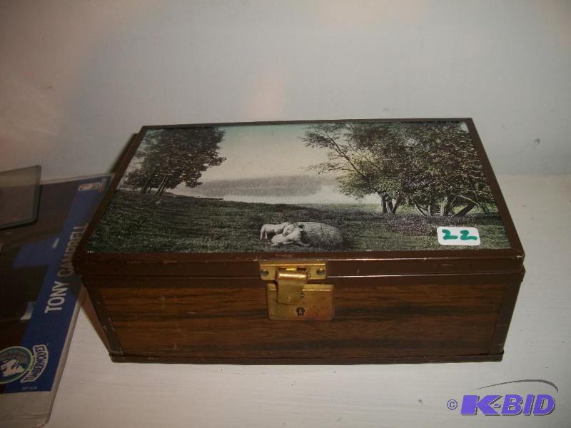 1900s  post card box