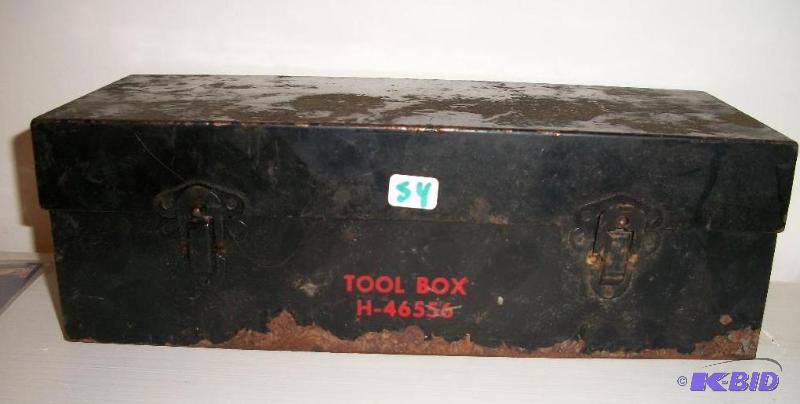 Tractor tool box