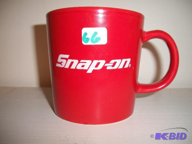 Snap on coffee cup