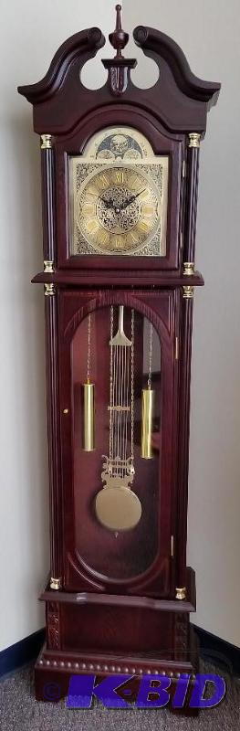 lot 18 image: McLeland Design 72 Grandfather Clock  Cherry.  New out of box.  Assembled.