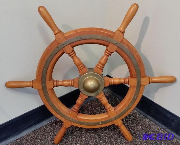 lot 28 image: Vintage Yacht Steering Wheel.  Large 24 inches across  Very unique Item