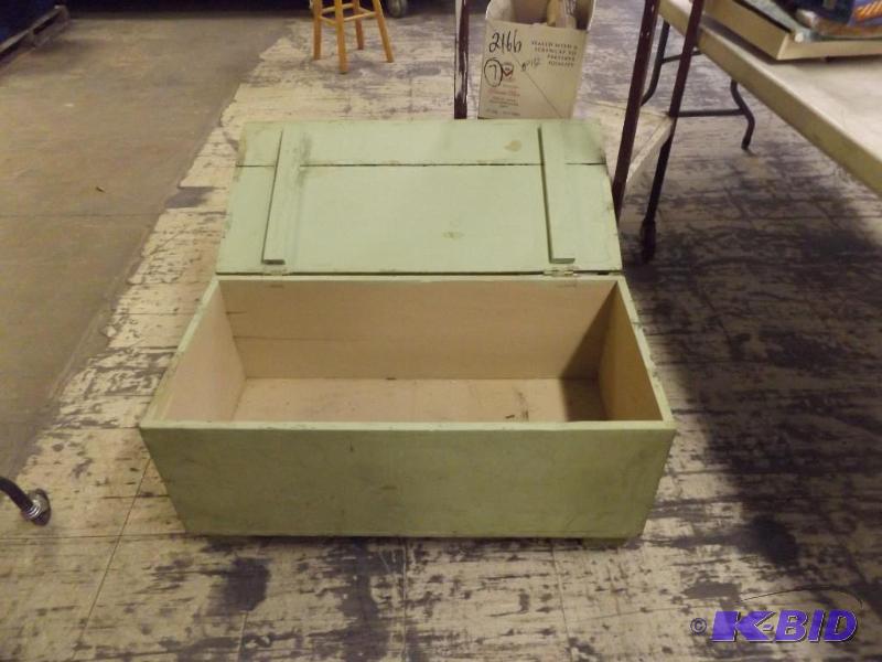 lot 6 image: Wooden Trunk or box....