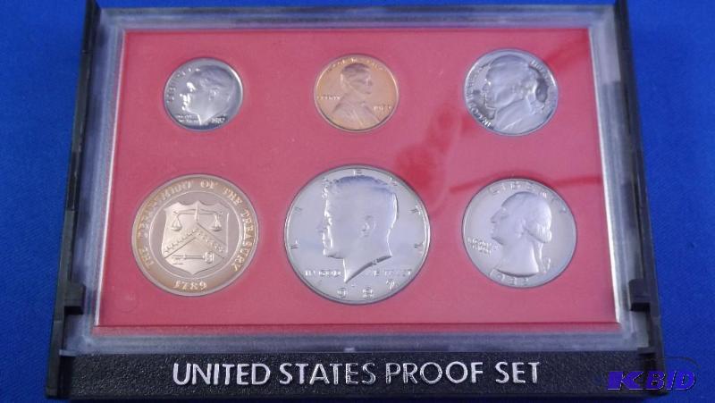 1982 proof set...