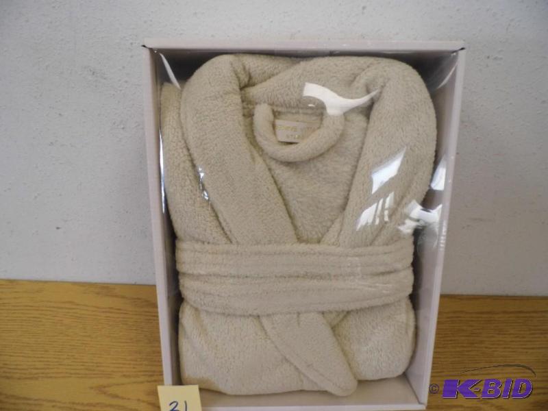 New Adrienn Vitta Dini Robe - Tan