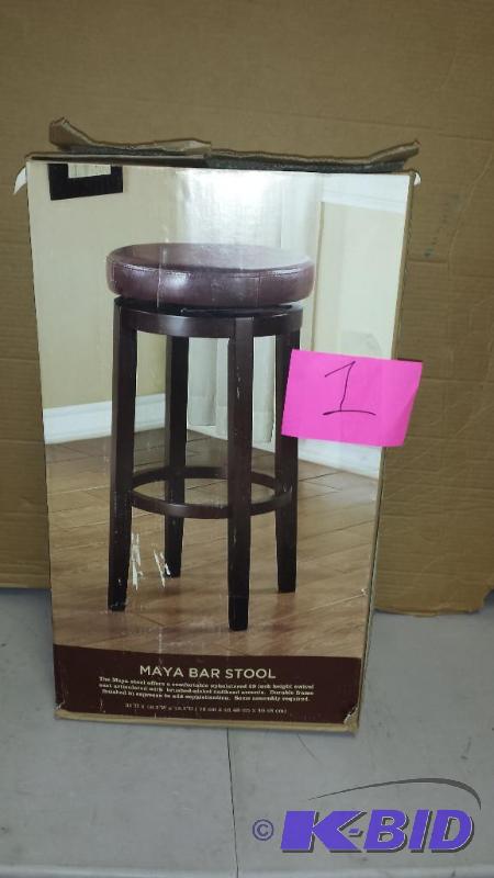 lot 1 image: Linon Maya 29-in. Stool Bar