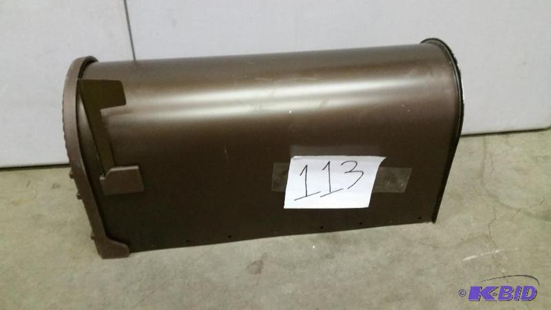 lot 113 image: Post-Mount Mailbox Gibraltar