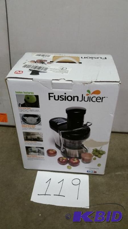 lot 119 image: Fusion Juicer, BlackStainless Steel