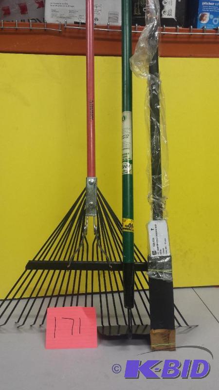 lot 171 image: Lot of Garden Tools