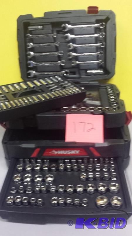 lot 172 image: Husky 286 PCS Mechanic Tool Set