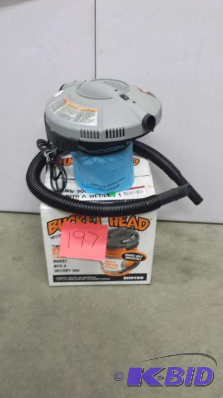 lot 197 image: Bucket Head Vac