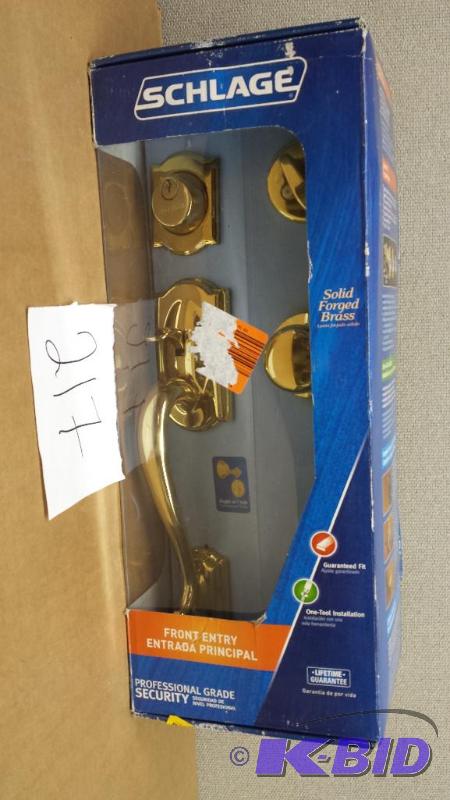 lot 216 image: Proctor Silex Microwave 0.7 CU Ft