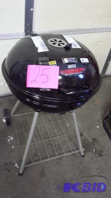 lot 25 image: Backyard Grill Kettle Charcoal Grill