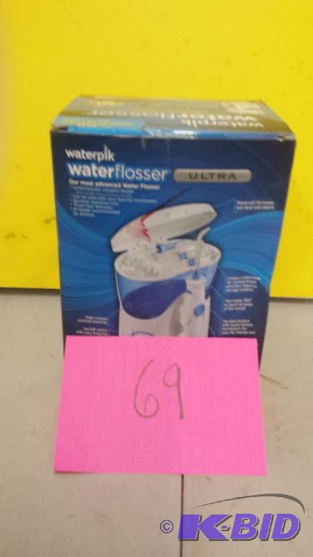 lot 69 image: Waterpik Waterflosser