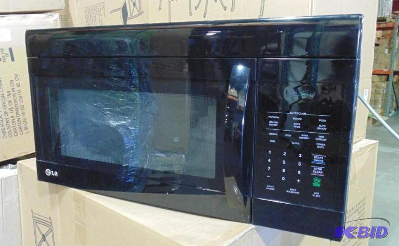 lot 18 image: New LG Microwave - Model # (LMV1683SB) MSRP $...