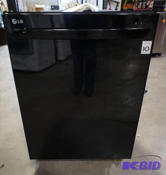 lot 8 image: New LG Dishwasher Model # (LDF7774BB) - 24&qu...