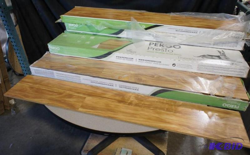 Pergo Presto 8mm Sierra Cypress Flooring - 20...