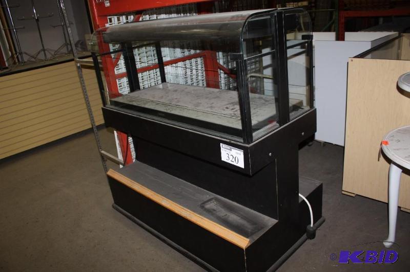 lot 320 image: Hatco Glo-Ray Food Warmer 5060HZ 60W Lamp Max 120 VAC 1540 W A 12.8 Rotisserie Chicken Warmer
