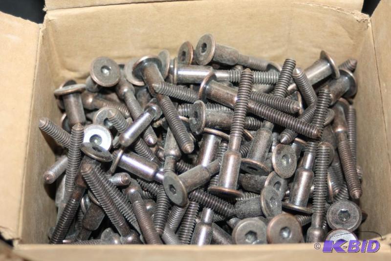 lot 358 image: Box Lot of Miscellaneous Metal Screws Building Fasteners 208 14-20x2 36 Schbiz.
