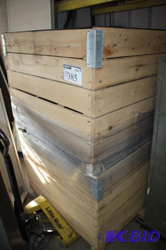 lot 385 image: Lot of (8) Fruit and Vegetable Displays 40 x 47.5 x 32.
