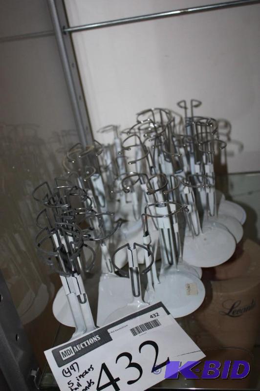 lot 432 image: Lot of (44) Tripar Lit Metal Stands wExtendable Reach & Grip Attachment Flat Stand White 9 Hei
