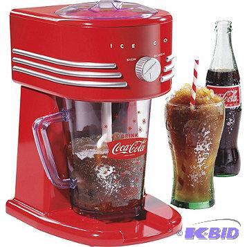 lot 3 image: New&nbspNostalgia Electrics Coke Frozen Beve...