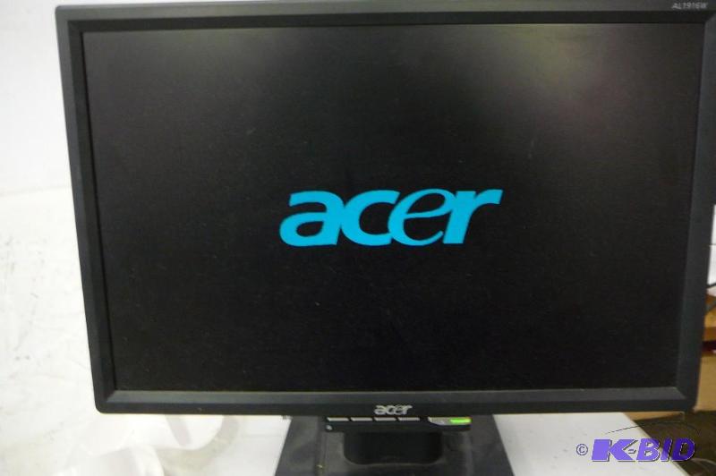 lot 13 image: Acer LCD Monitor 17 12 x 12 AL1916W Works...