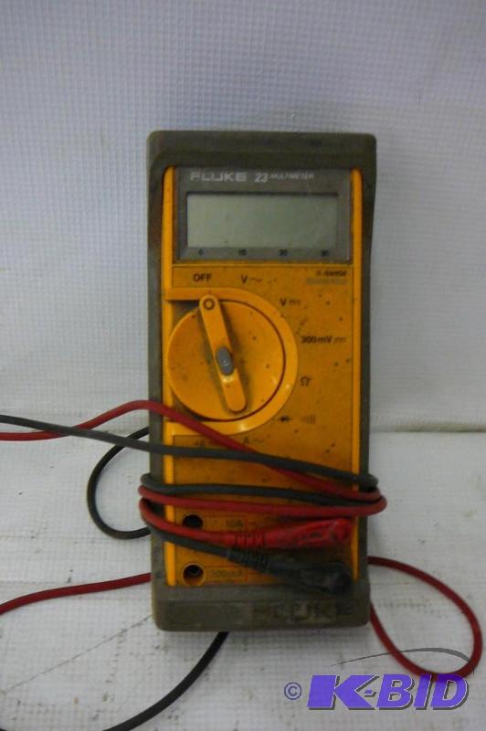 lot 32 image: Fluke 23 mult meter...