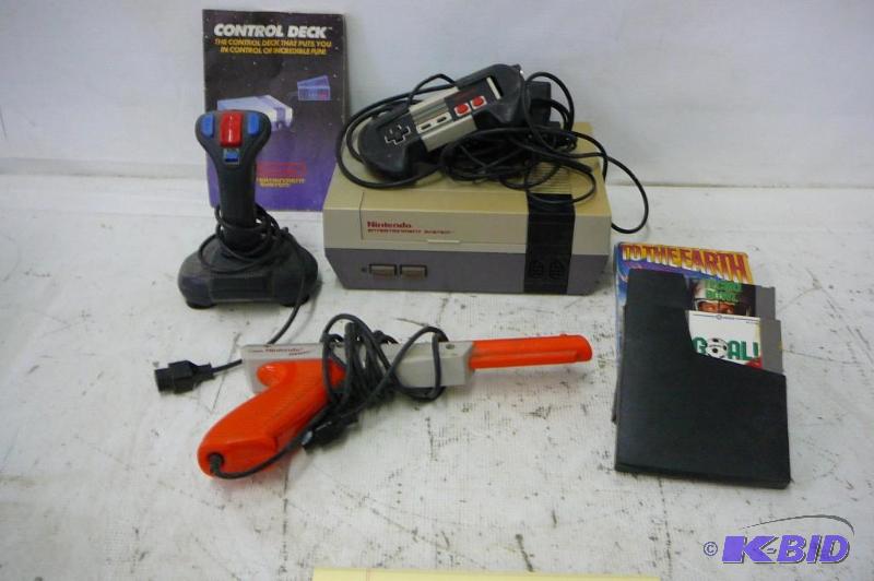 lot 52 image: Nintendo System 1-Controller 1-Gun 1-Joystick...