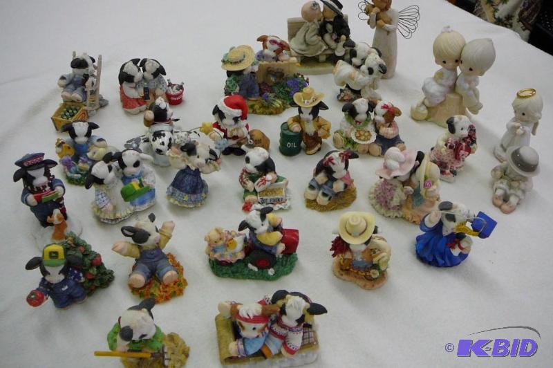 lot 58 image: Marys MOO-MOOs Collectibles 23-moo-moos 5-mi...