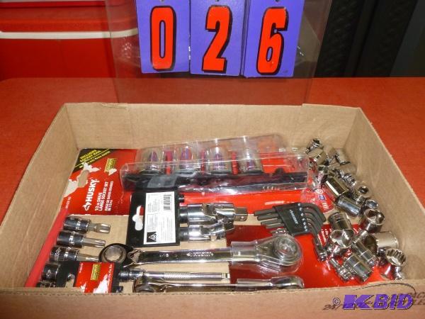 Flat of husky tools. As shown. Mostly new. Te...