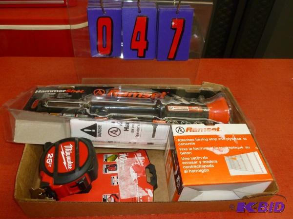 Ramset power nailer and nails with 25 Milwau...