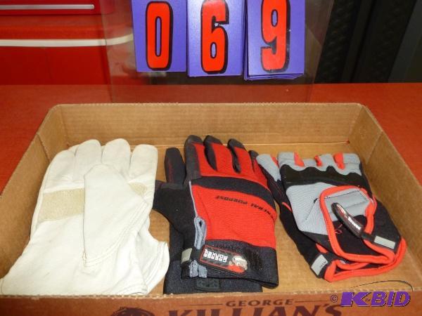 Flat of works gloves. a shown. Size large. Te...
