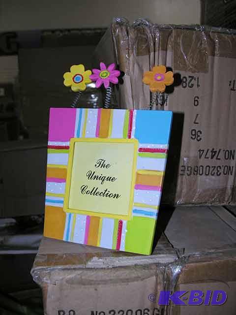 Bubblegum Floral Frame