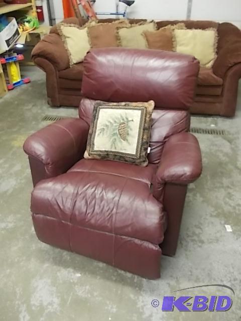 lot 4 image: Barclay Recliner Rocker Leather Burgundy Colo...