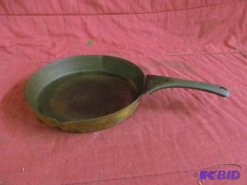 Frying pan