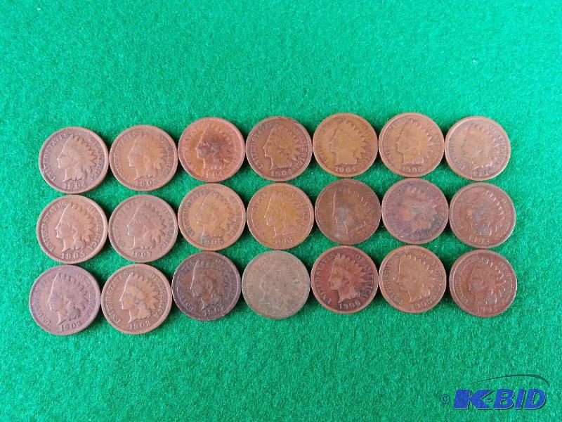 Lot of (21) Indian Head Cents - Various dates...