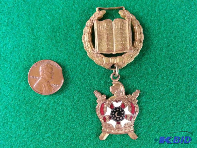 Vintage DeMolay Masonic Youth Merit Medal. To...