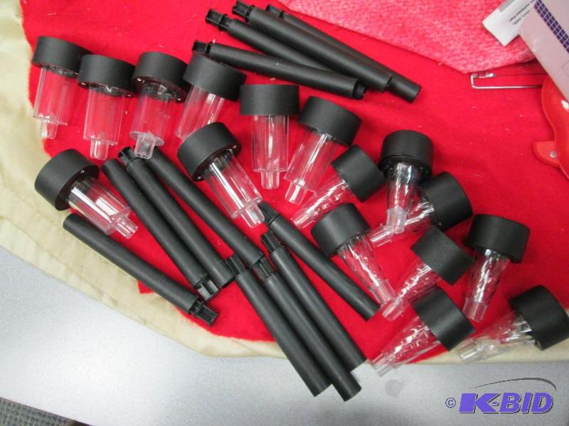 lot 115 image: Qty 3 box of Solar garden lights...