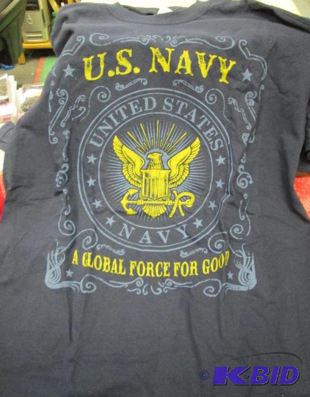 lot 137 image: Gildan Heavy cotton t-shirt that says U.S. Na...