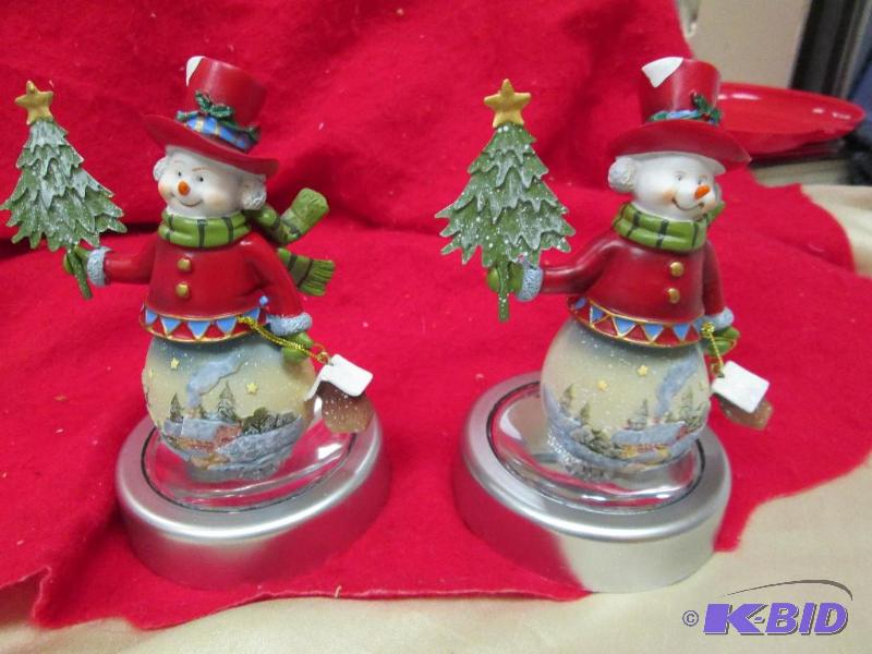 lot 172 image: Qty 2 Snowman with evergreen tree...