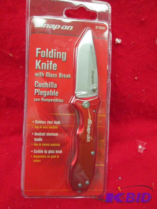 lot 194 image: Snap-on Folding Knife with glass break...