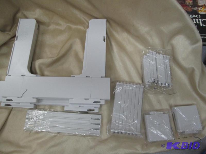 lot 209 image: Spicy shelf patented stackable organizer...