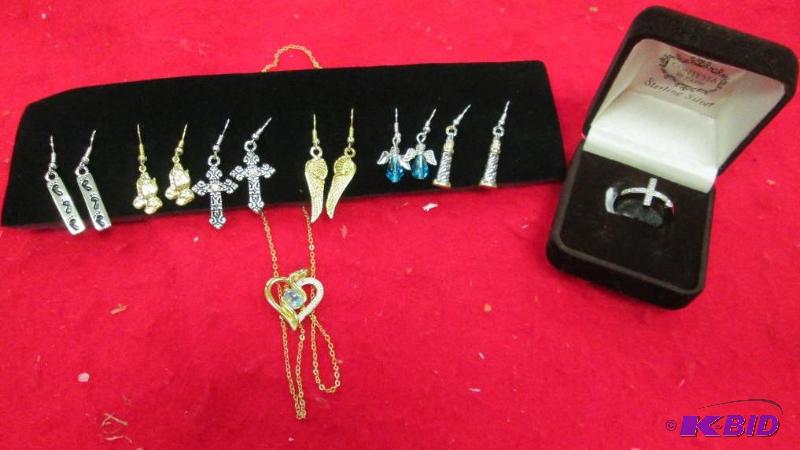 lot 43 image: Heart necklace with light blue stone, ring wi...