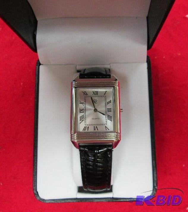 lot 47 image: Quartz watch...