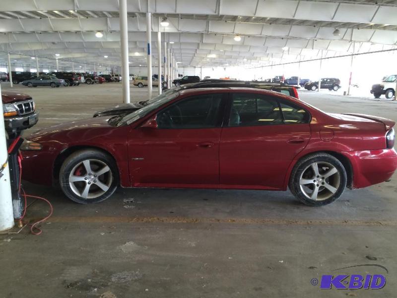 2005 Pontiac Bonneville GXP