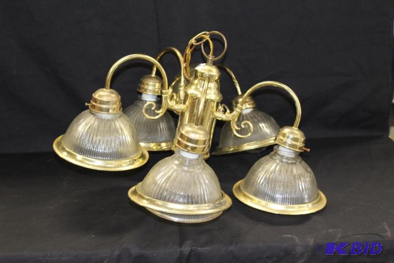 lot 103 image: Chandelier ...