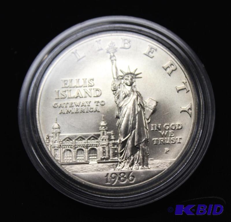 lot 12 image: 1986 Ellis Island Statue of Liberty Silver Do...