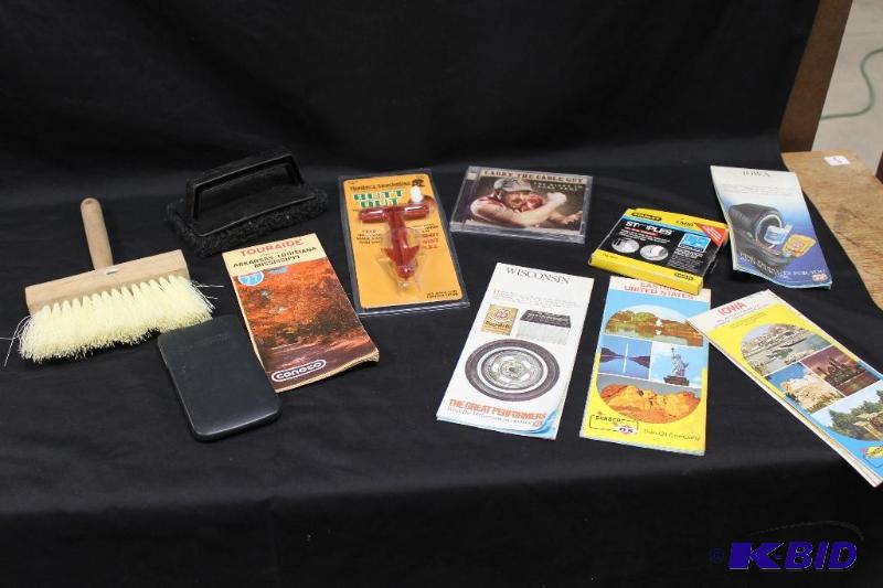 lot 228 image: All this Stuff ...